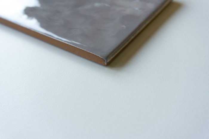 Metro Fliese grau gewellt 10x30 – Bild 4