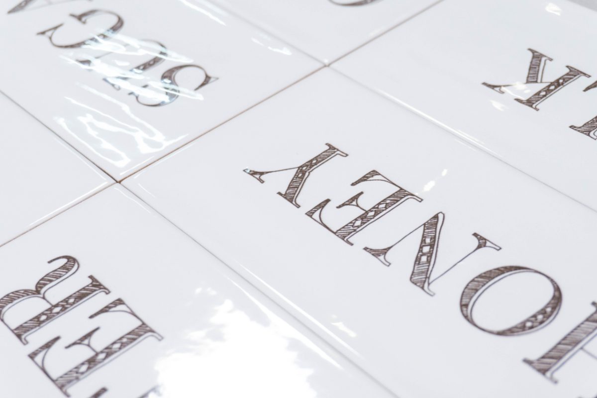 Metro Fliese gewellt Dekor Küche 10x20 - dieFliesen.com