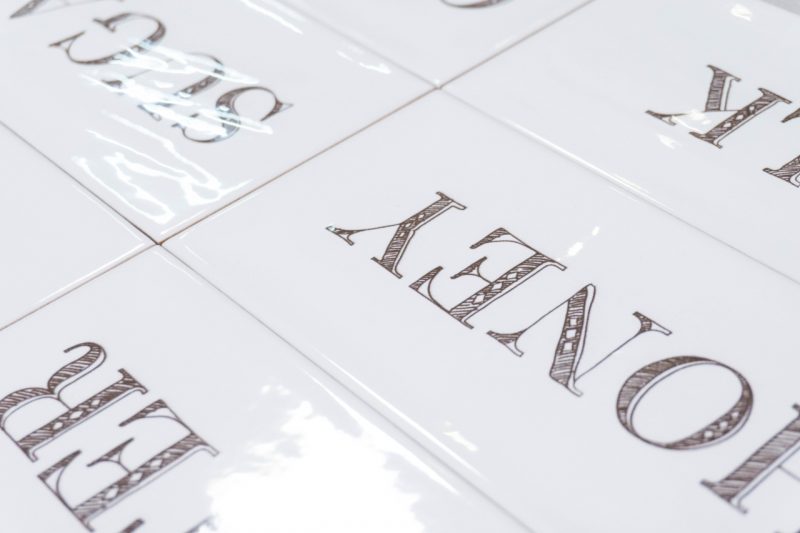 Metro Fliese gewellt Dekor Küche 10x20 - dieFliesen.com