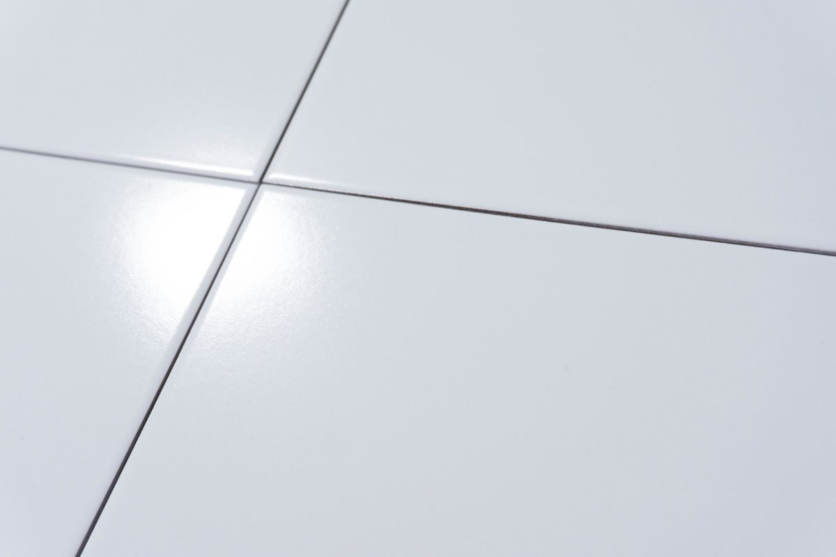 Bodenfliese weiß 20x20 - dieFliesen.com