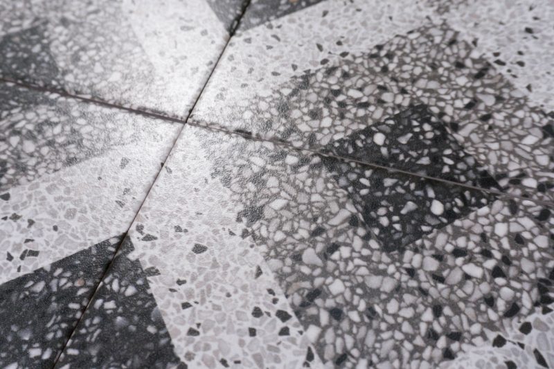 Bodenfliese Terrazzo-Optik Dekor 5 20x20 - dieFliesen.com