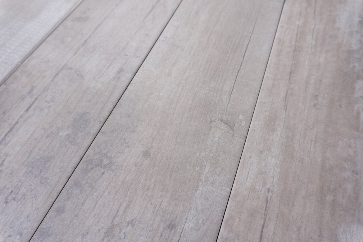 Bodenfliese Holzoptik grau 15x90
