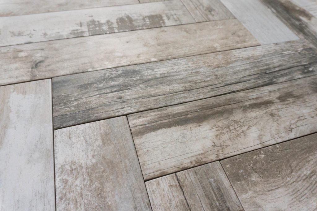 Bodenfliese Holzoptik grau 9,9x49,2