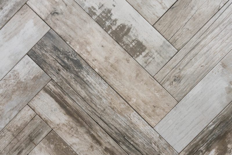 Bodenfliese Holzoptik grau 9,9x49,2 - dieFliesen.com