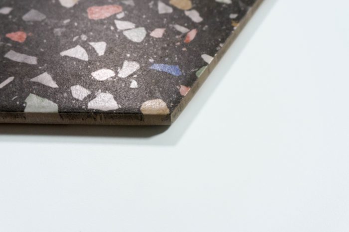 Wand-/ Bodenfliese Sechseck Konfetti schwarz 22x25 – Bild 3