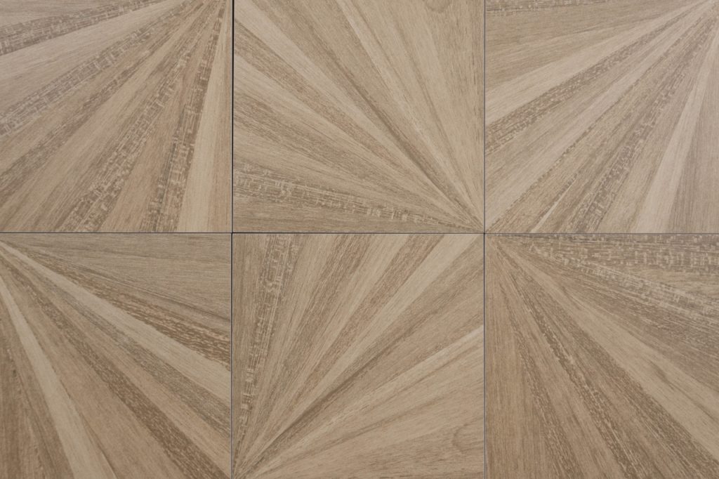 Bodenfliese Holzoptik Dekor 3 20x20 - dieFliesen.com