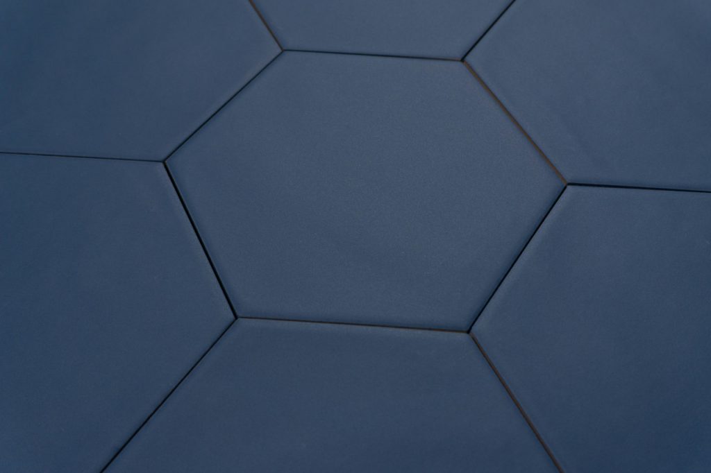 Wandfliese/Bodenfliese Sechseck blau 15x17.3 - dieFliesen.com