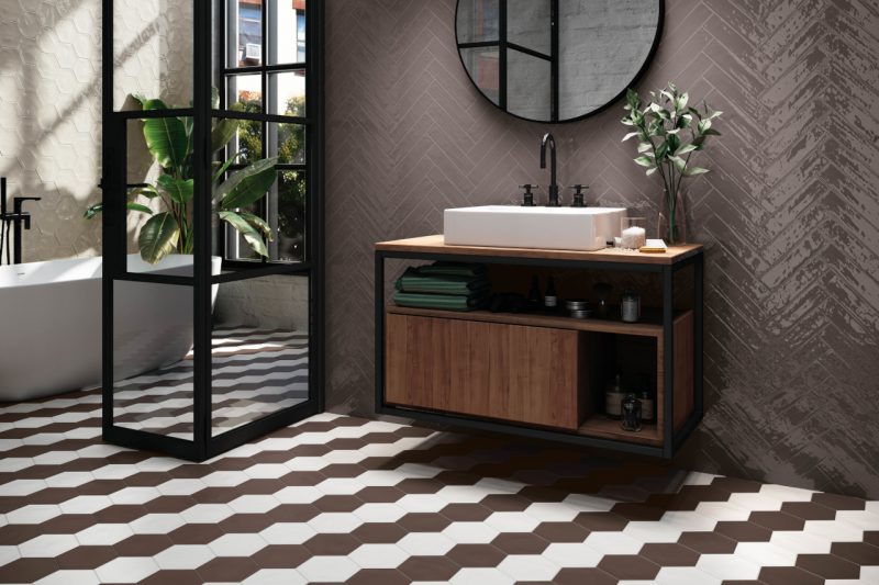 Wandfliese/Bodenfliese Sechseck braun 15x17.3 - dieFliesen.com