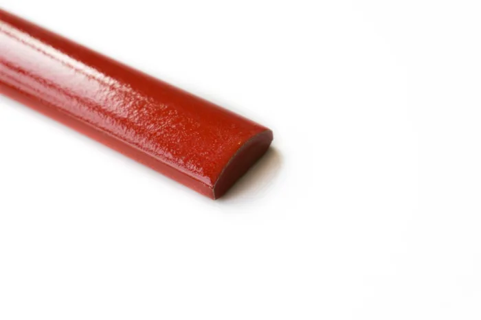Bordüre rot gewölbt 2.5x15