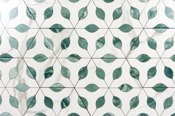 Wand-/ Bodenfliese Sechseck Dekor Emerald 20x24