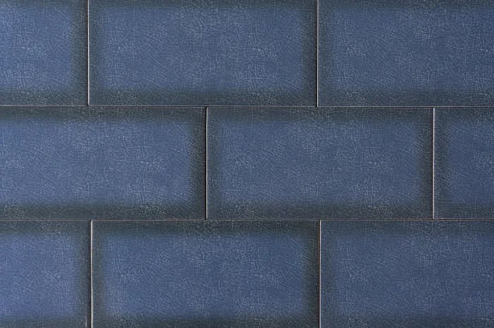 Wandfliese Craquelé-Optik blau glatt 10x20