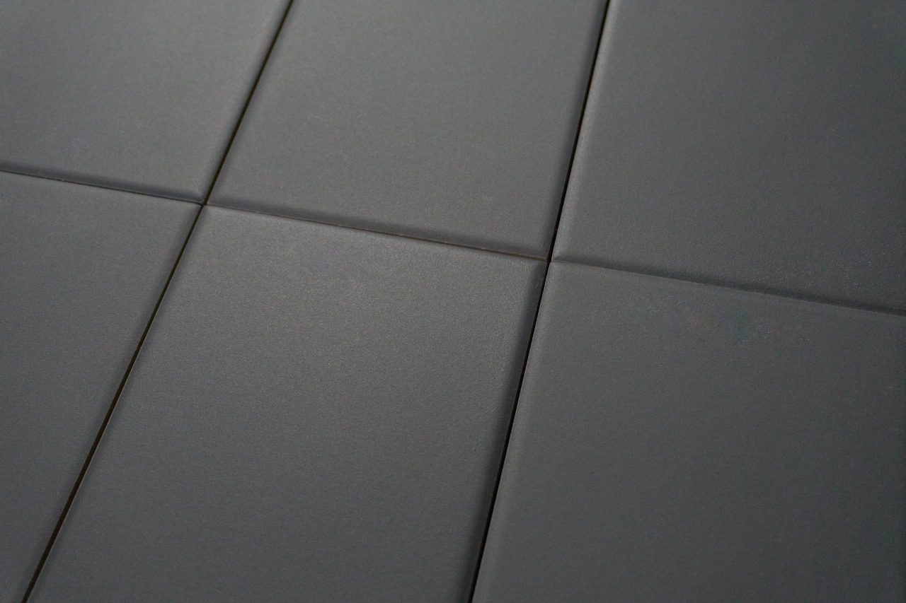 Wand-/ Bodenfliese Lava 10x20 – Bild 3